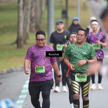 Runner Photo 5593755