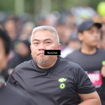 Runner Photo 5593758