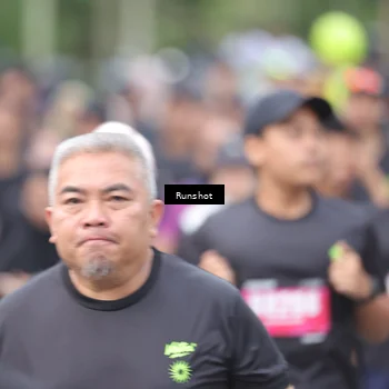 Runner Photo 5593765