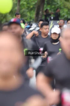 Runner Photo 5593769