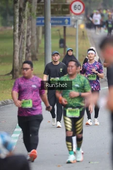 Runner Photo 5593842