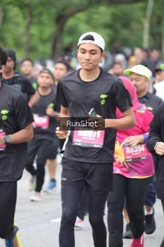 Runner Photo 5593846