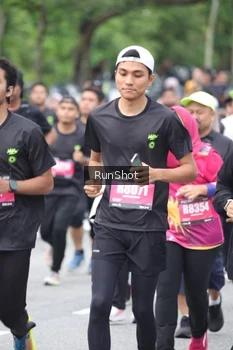 Runner Photo 5593847