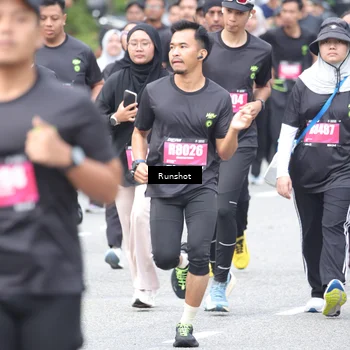 Runner Photo 5593862