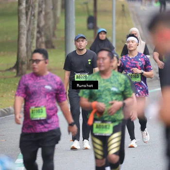 Runner Photo 5593866
