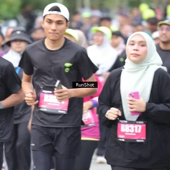 Runner Photo 5593880