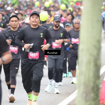 Runner Photo 5593887
