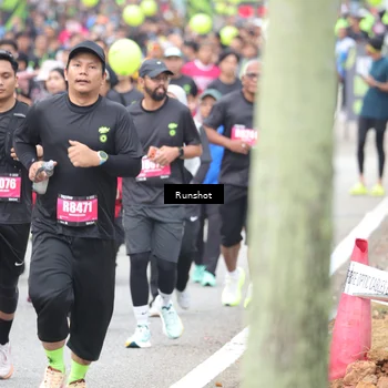 Runner Photo 5593900