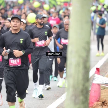 Runner Photo 5593902
