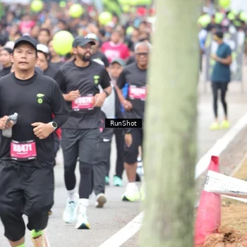 Runner Photo 5593903