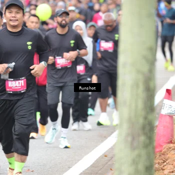 Runner Photo 5593924