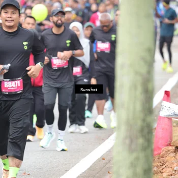 Runner Photo 5593929