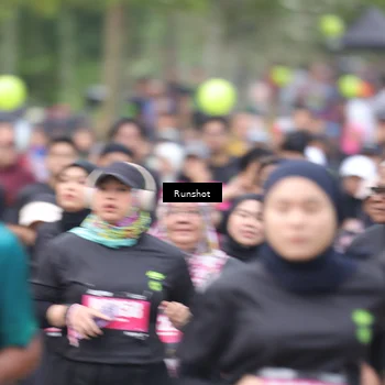 Runner Photo 5594010