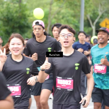Runner Photo 5594040