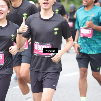 Runner Photo 5594050