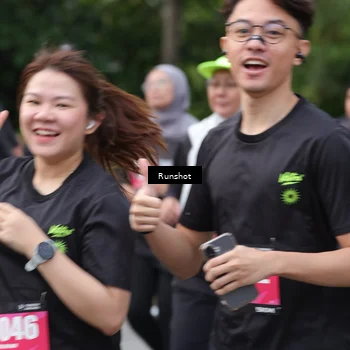 Runner Photo 5594053