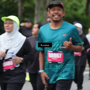 Runner Photo 5594064