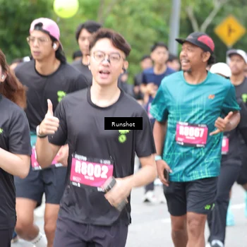 Runner Photo 5594081