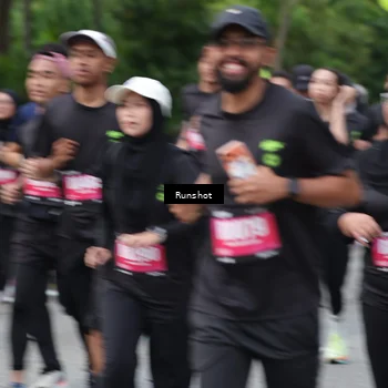 Runner Photo 5594092