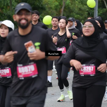 Runner Photo 5594095