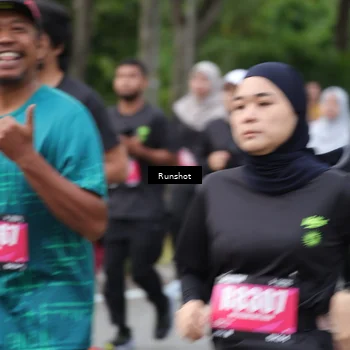 Runner Photo 5594109