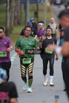 Runner Photo 5594132