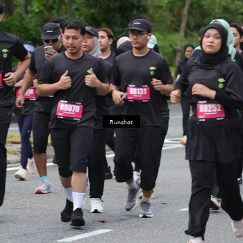 Runner Photo 5594140