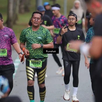 Runner Photo 5594142