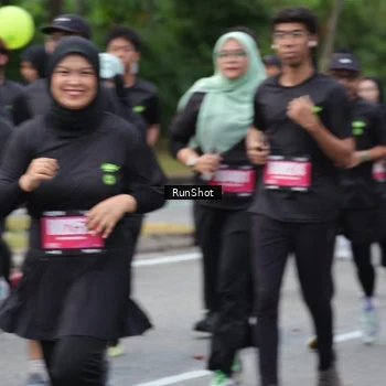 Runner Photo 5594173