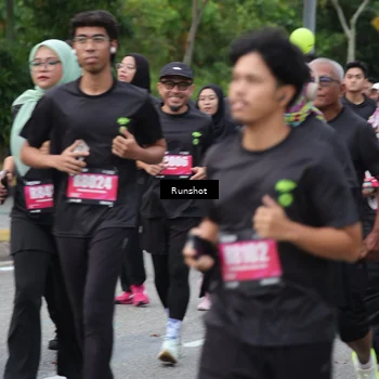 Runner Photo 5594175