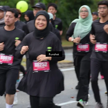 Runner Photo 5594176