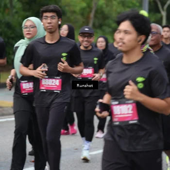 Runner Photo 5594178