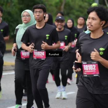Runner Photo 5594180
