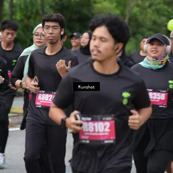 Runner Photo 5594186