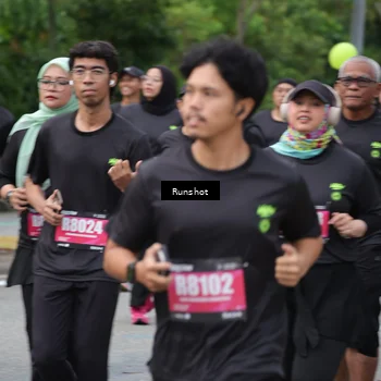 Runner Photo 5594187