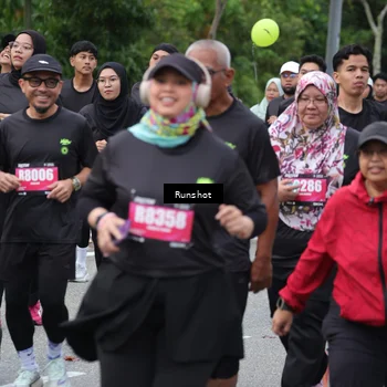 Runner Photo 5594205
