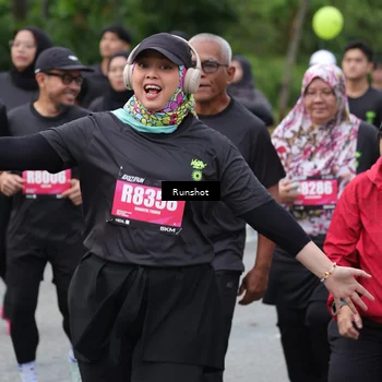 Runner Photo 5594216