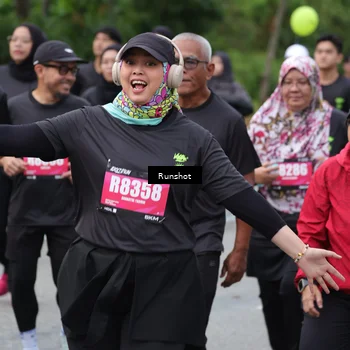 Runner Photo 5594217