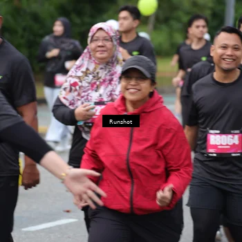 Runner Photo 5594229