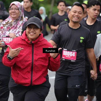Runner Photo 5594236