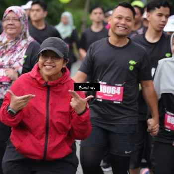 Runner Photo 5594243