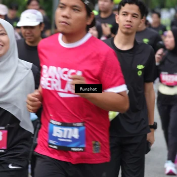 Runner Photo 5594258