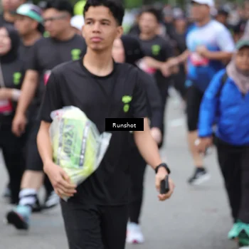 Runner Photo 5594265