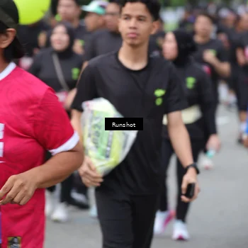 Runner Photo 5594280