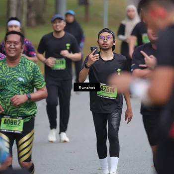 Runner Photo 5594309