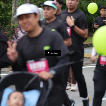 Runner Photo 5594314