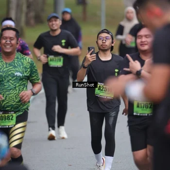 Runner Photo 5594325