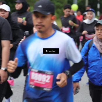 Runner Photo 5594330