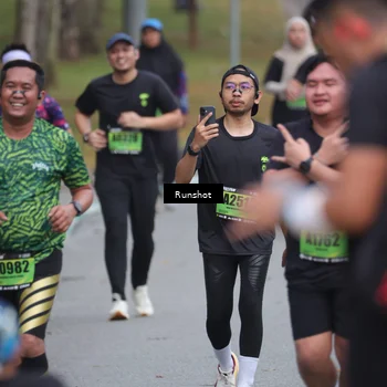 Runner Photo 5594340