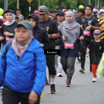 Runner Photo 5594341